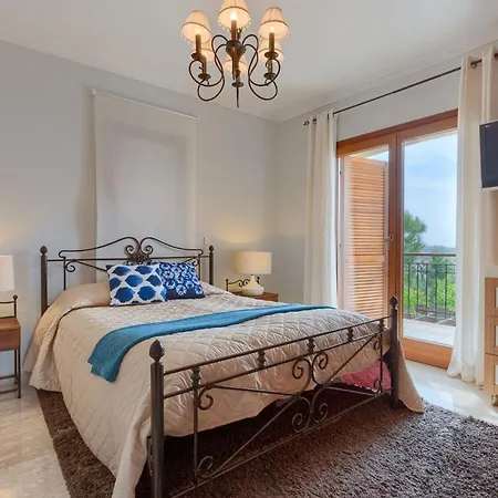 Villa Aphrodite Hills Superior Superior 0095 Air Conditioning 3 Bedrooms