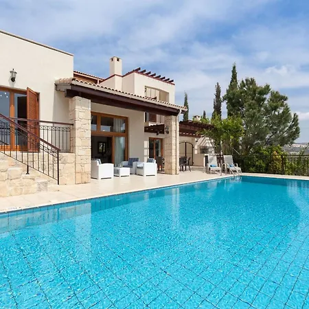 Aphrodite Hills Superior Superior 0095 Air Conditioning 3 Bedrooms
