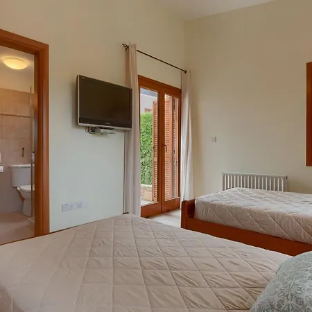 Villa Aphrodite Hills Superior Superior 0095 Air Conditioning 3 Bedrooms